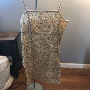 Cute flowered straight dress